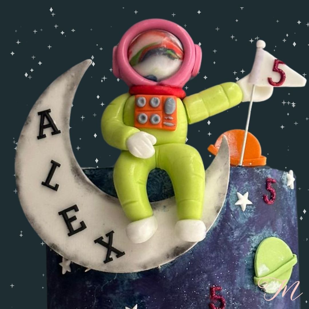Astronaut in Space Cake - Man on the Moon!