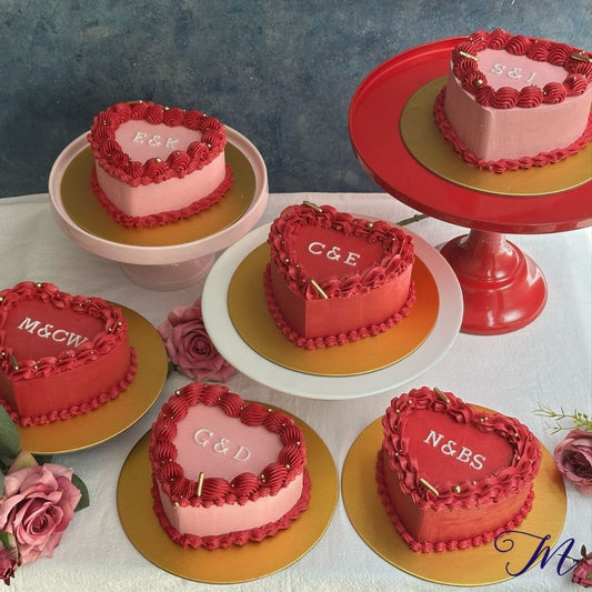 Small Vintage Buttercream Heart Cake