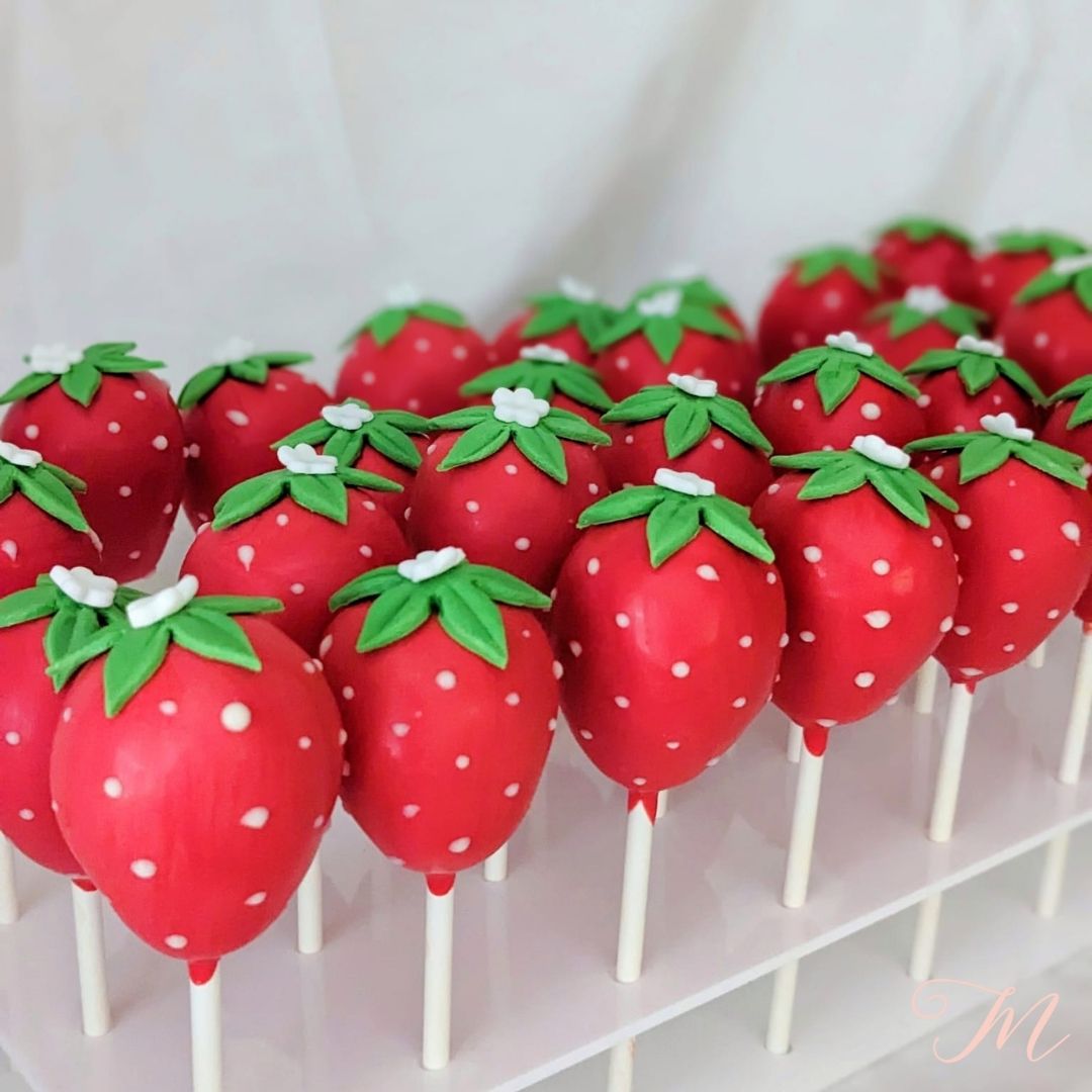 Strawberry Cakepops